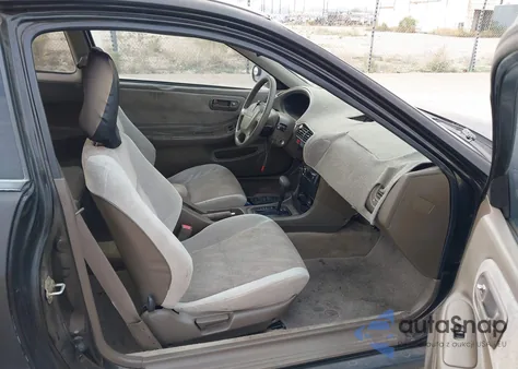 1995 Acura Integra Ls z USA, uszkodzony, nr VIN JH4DC4452SS035246